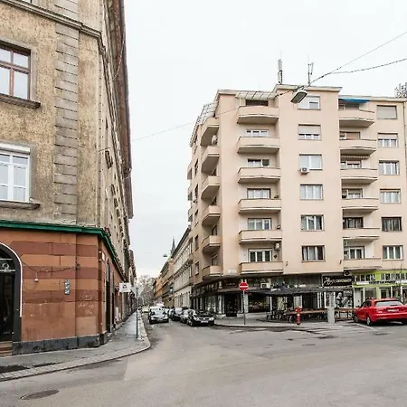 City Studio Apartment * Budapest